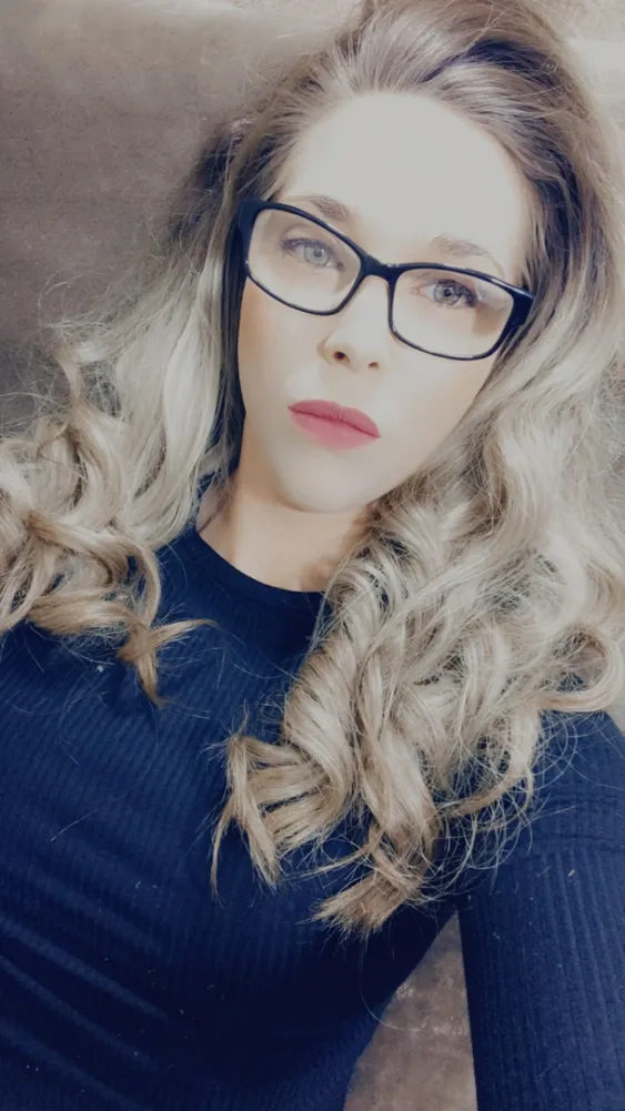 Leesha Lynne