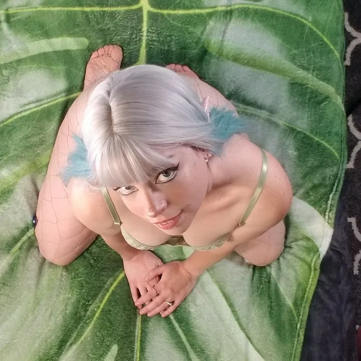 Mrs. Pineapple's Play Room 🍍
