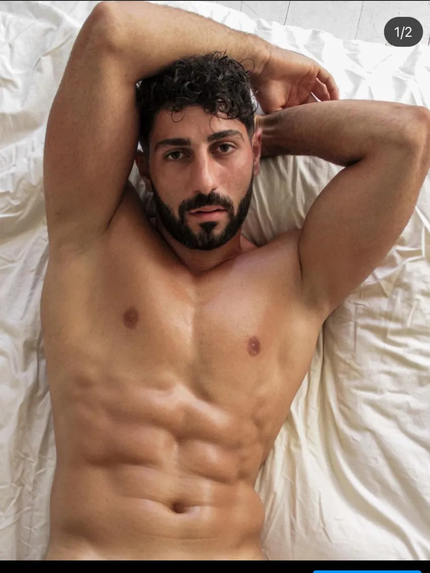 Sexy straight Israeli ❤️