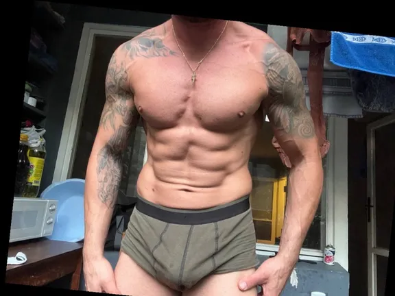 Alex the tattooed bodybuilder model 🔥🥵