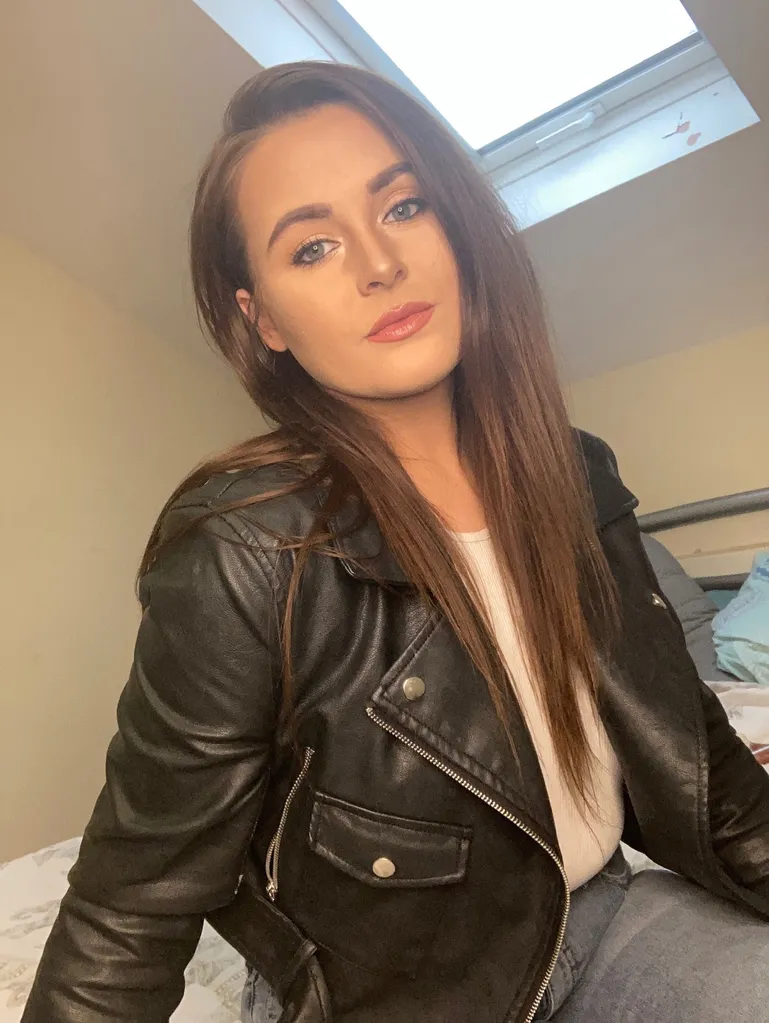 FinDom Goddess Sarah