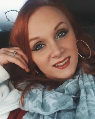 Red Wicked Witch