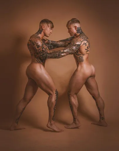 Blonde Tatted (Top 0.8%😈)