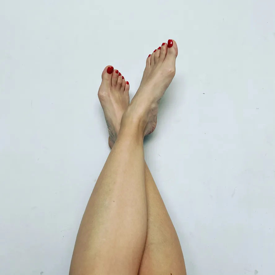 Angel_feet86