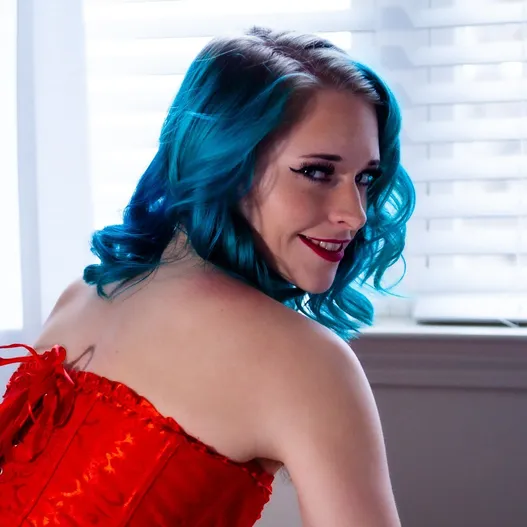 Callie Cadillac 💙