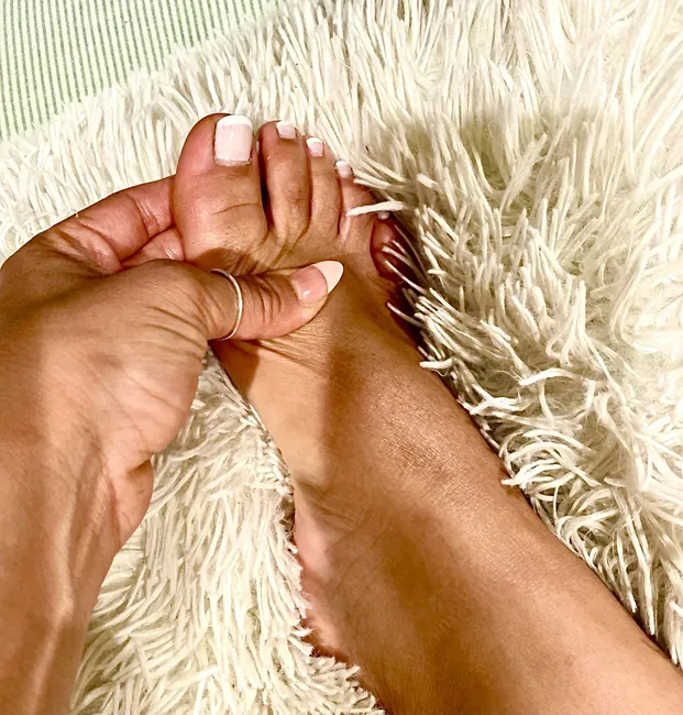 Toes &amp; Booty Baby 👅