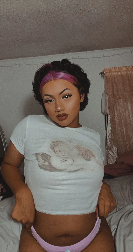 Bimbo Doll🏳️‍⚧️