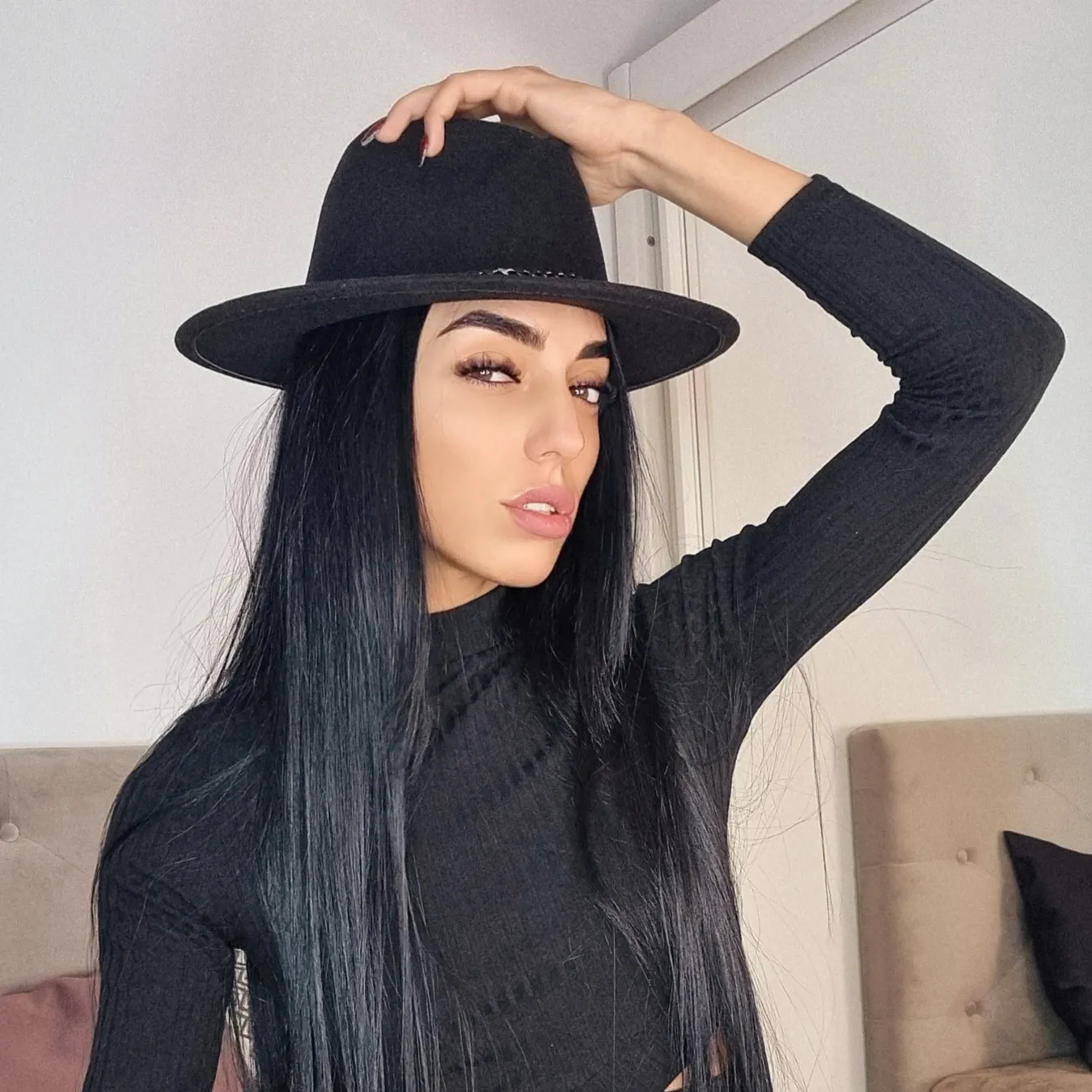 𝐏𝐞𝐭𝐢𝐭𝐞 𝐋𝐨𝐫𝐞𝐧 💖