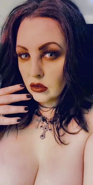 Goth_Milf