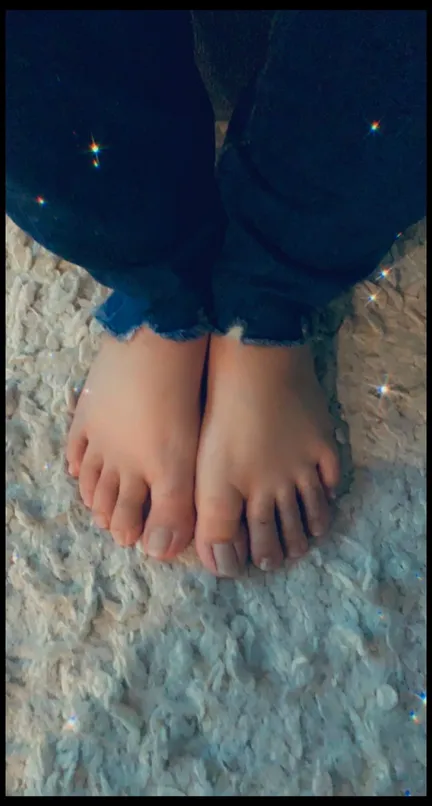 Pretty Feet