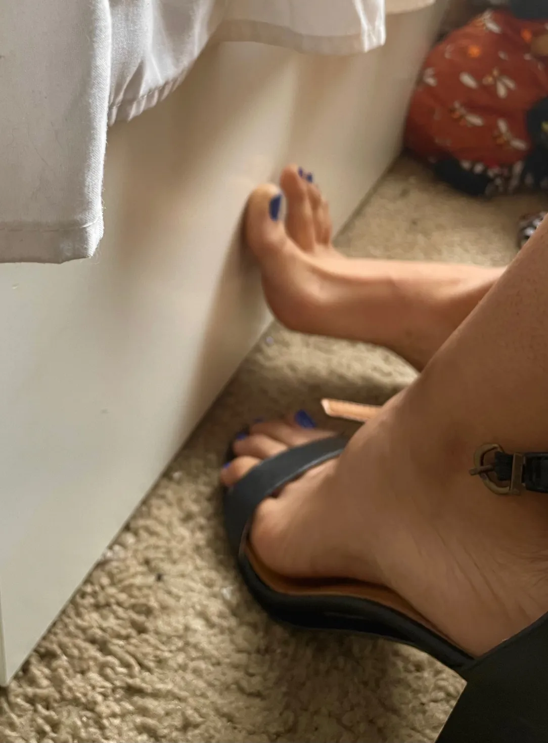 Gabbie’s melanin toes