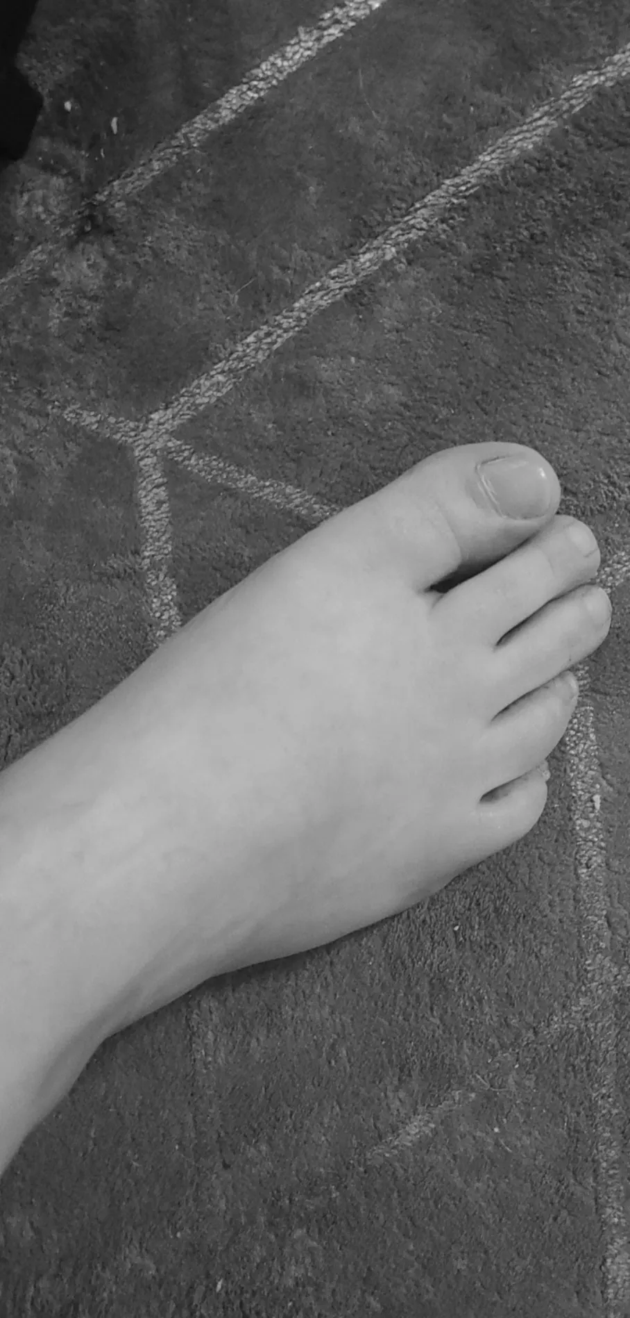 Miss feet