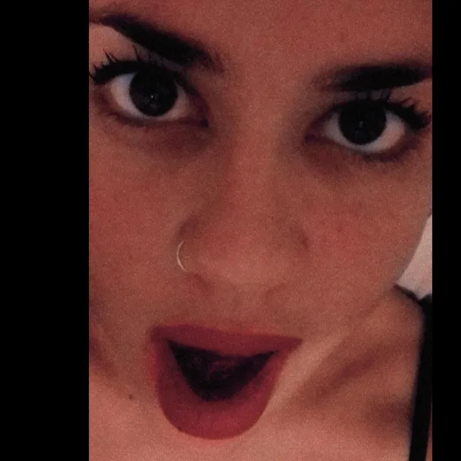 🖤💦 Big eyes babe 💦🖤