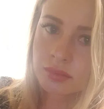 Dakota June