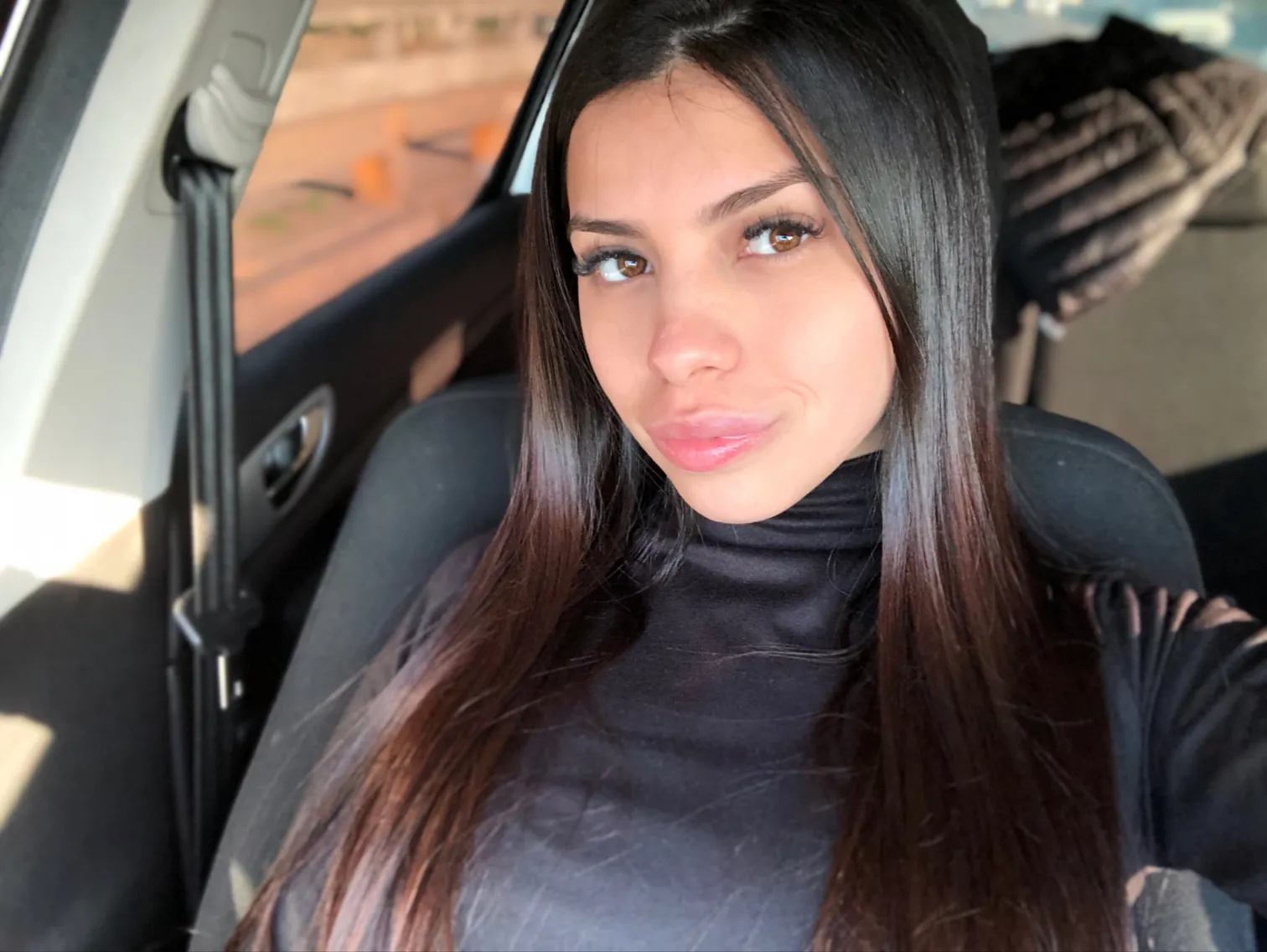 👸🏻