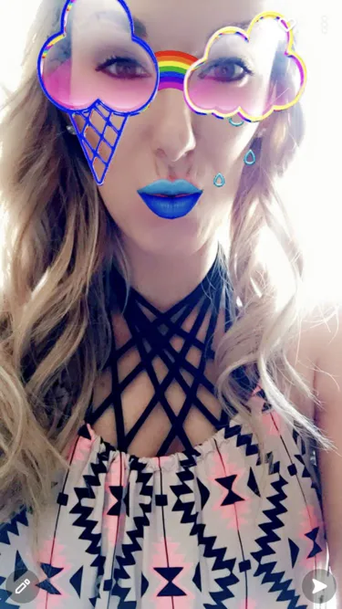 Chloe Days