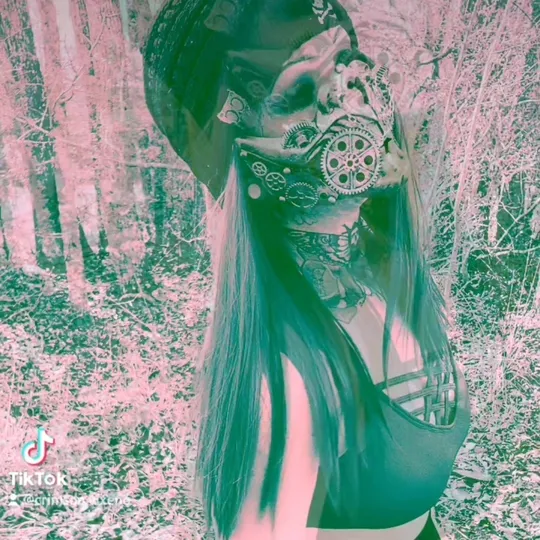 Alternative Cowgirl