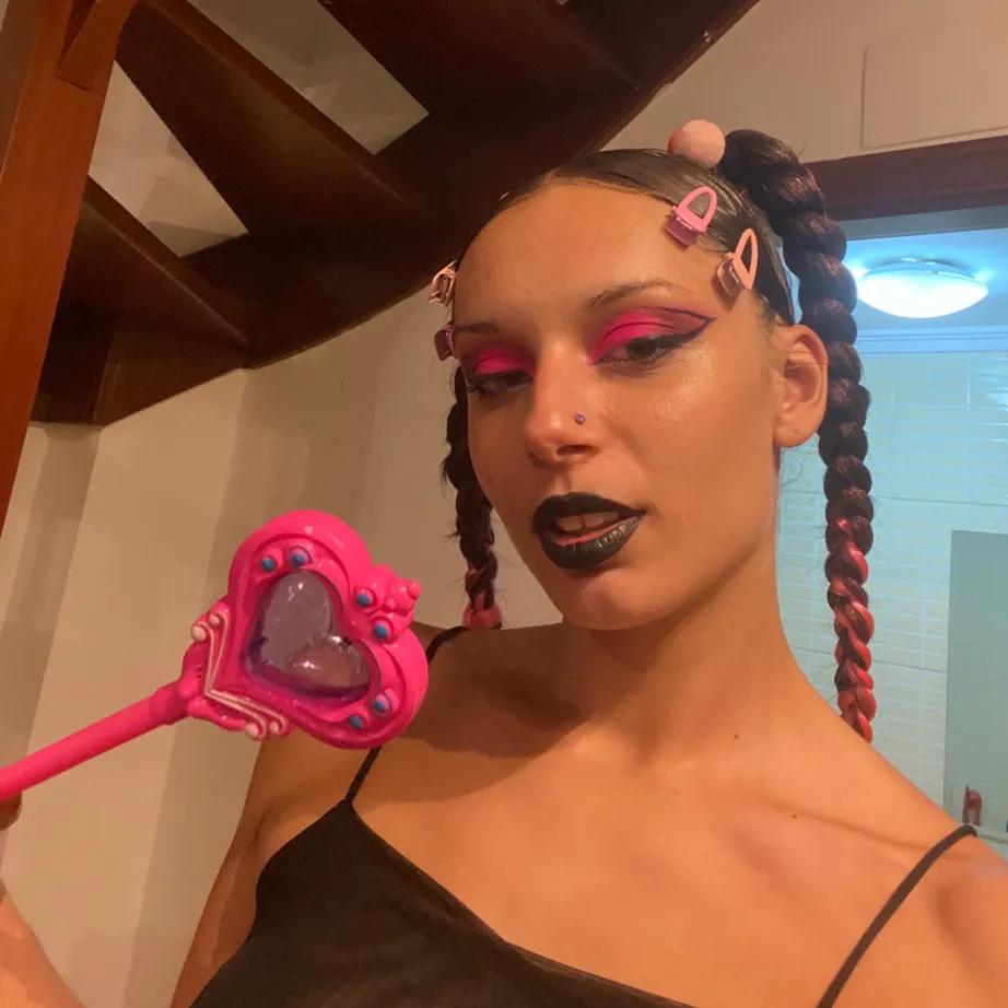 𝕾𝖆𝖐𝖚𝖗𝖆 𝕹𝖊𝖐𝖔  🧸