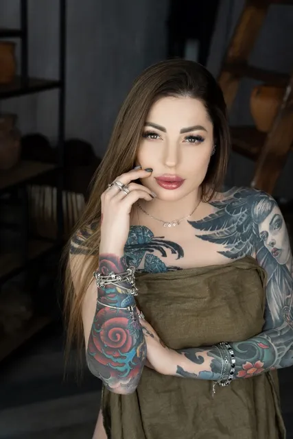 Bella Enne