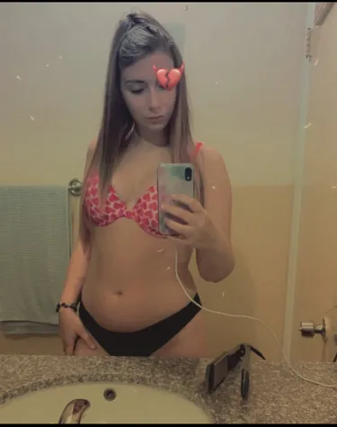 Daddys_little_sex kitten 💋