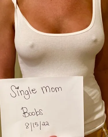 Single Mom Boobs Daily