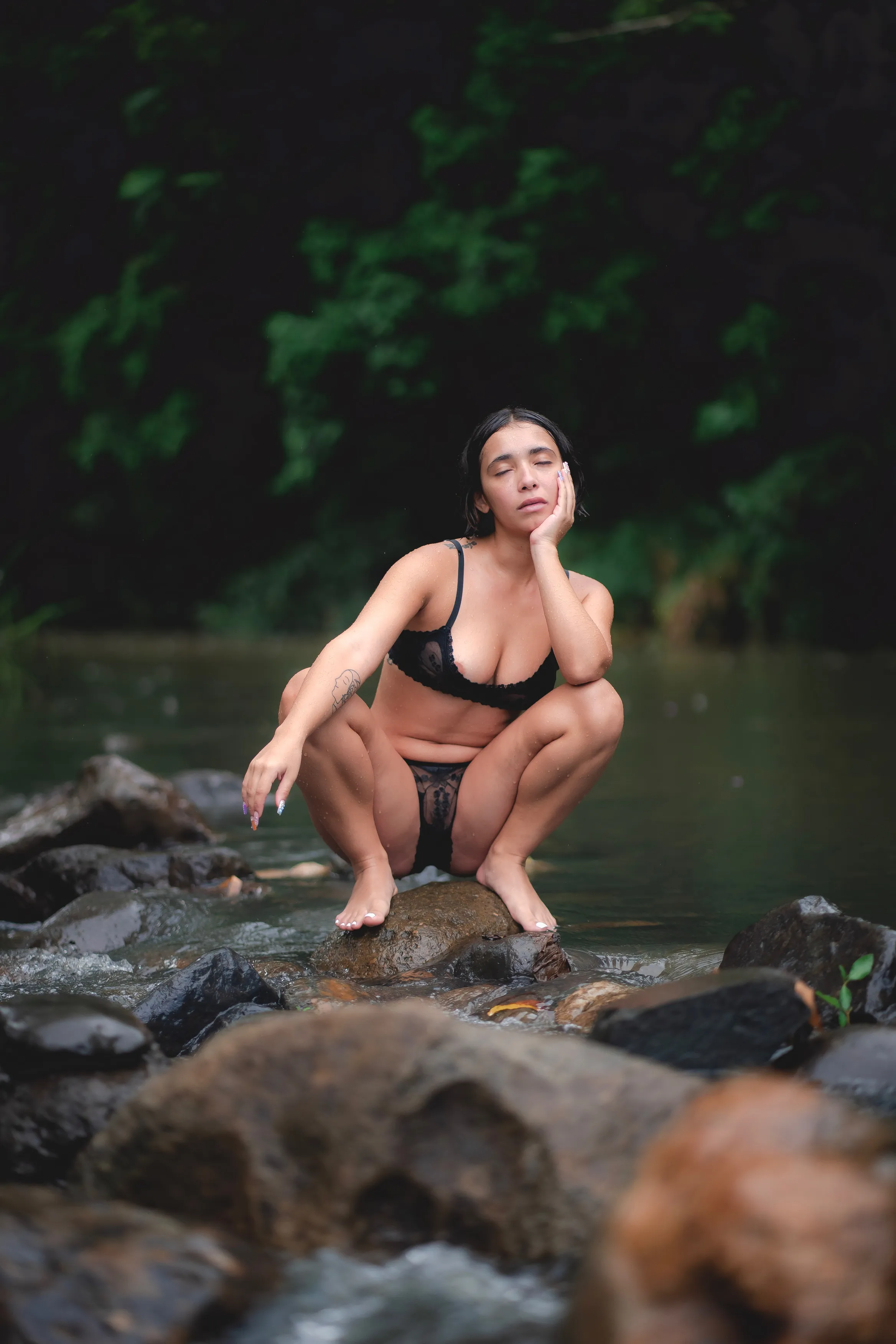 Tropical Diosas by Lili Love