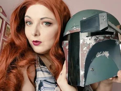 Ivy (Curvy&amp;Nerdy)