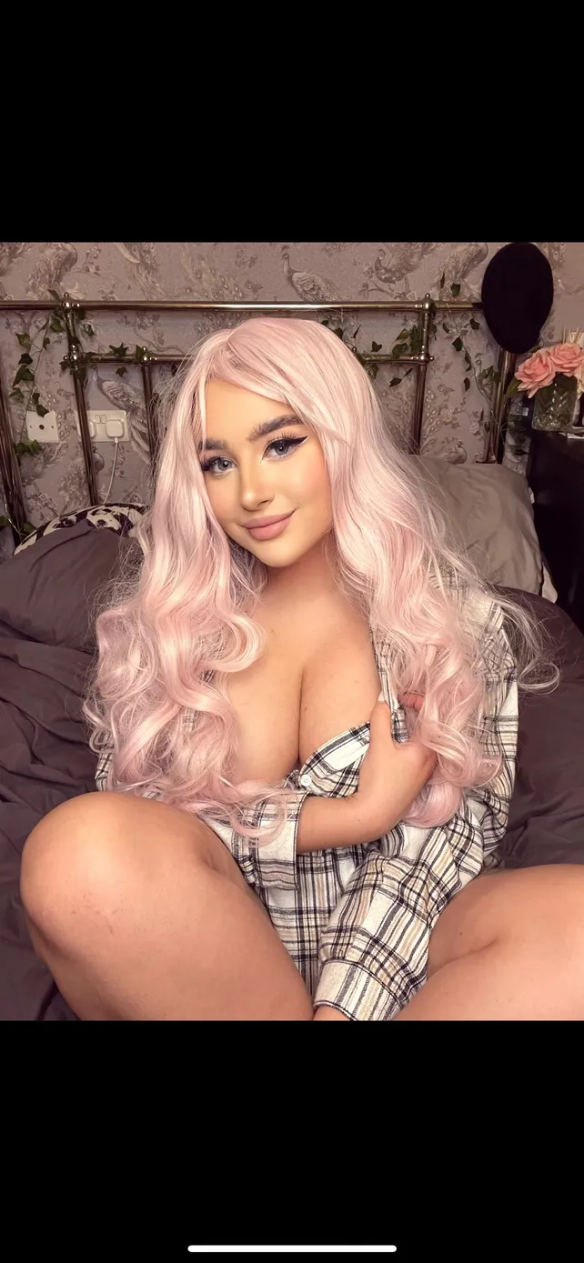 Emily Webster 😇