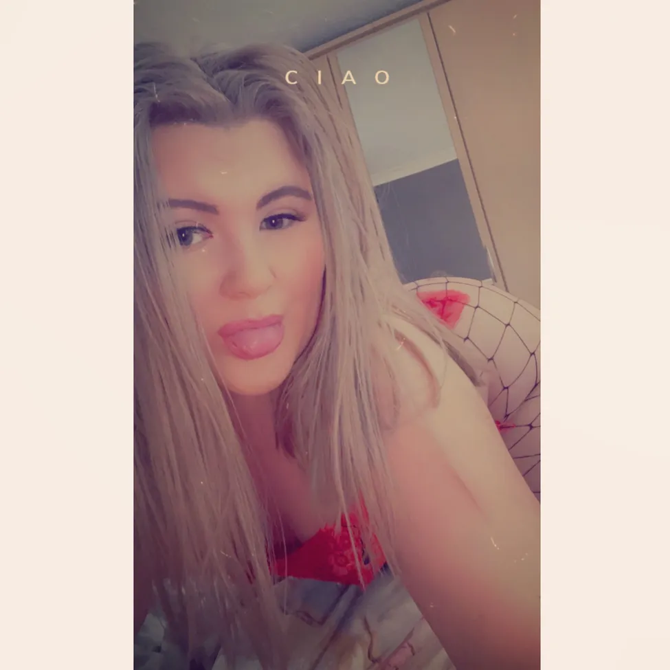 Yourblondiebabexx