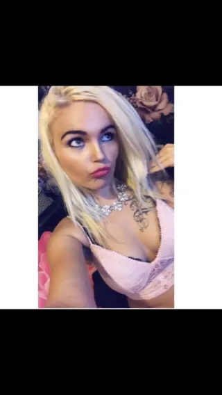 Lauren Tierney