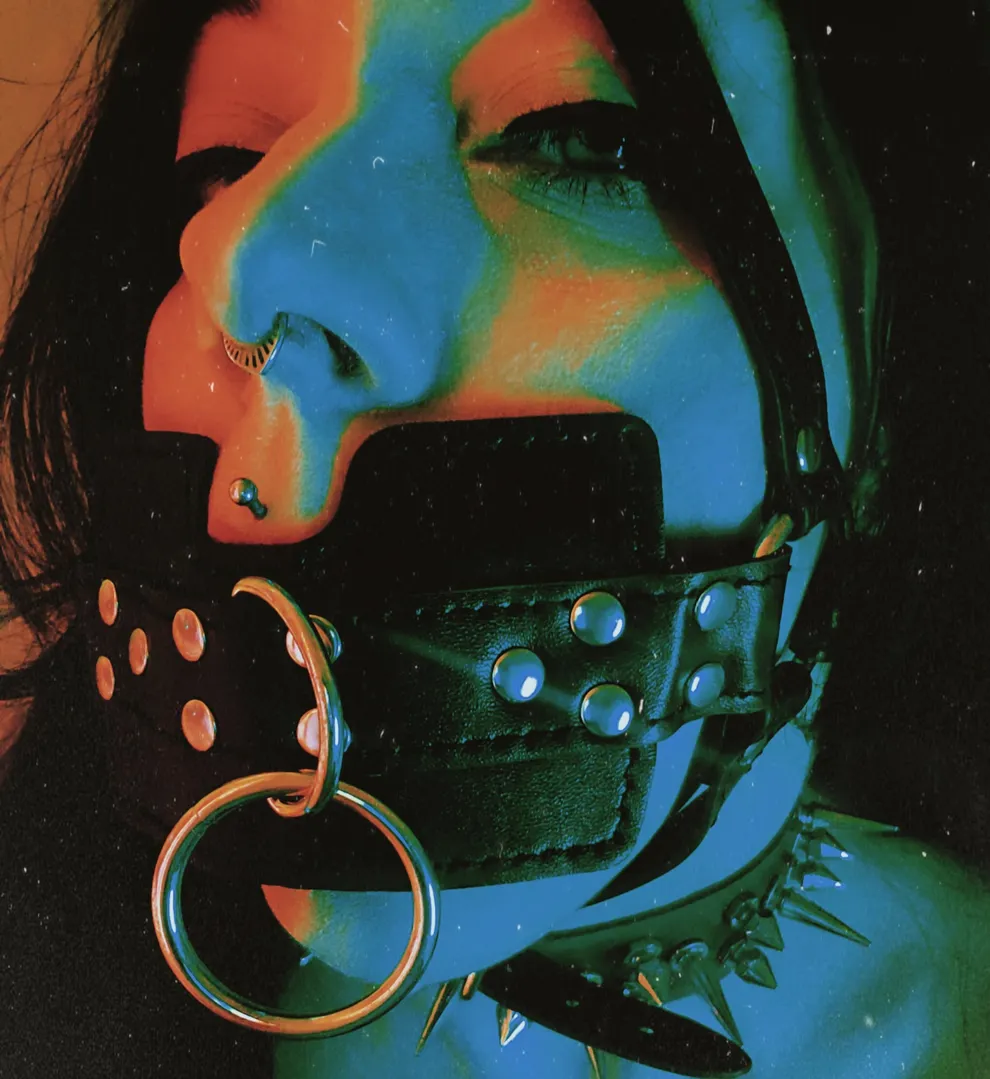 𝕾𝖆𝖑𝖊𝖒 𝕸𝖔𝖔𝖓 𝖃𝖃𝖃  🌙 𝖍𝖆𝖎𝖗𝖞 𝖗𝖊𝖙𝖗𝖔 𝖜𝖍𝖔𝖗𝖊