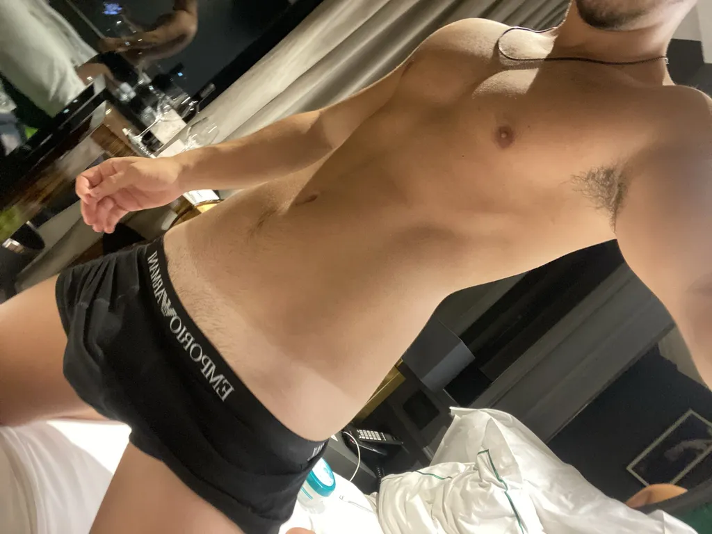 Israeli twink