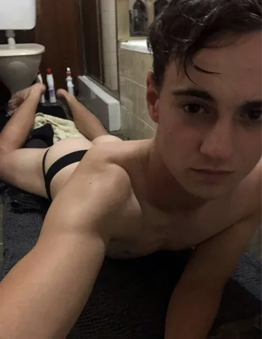 Wade Aaron