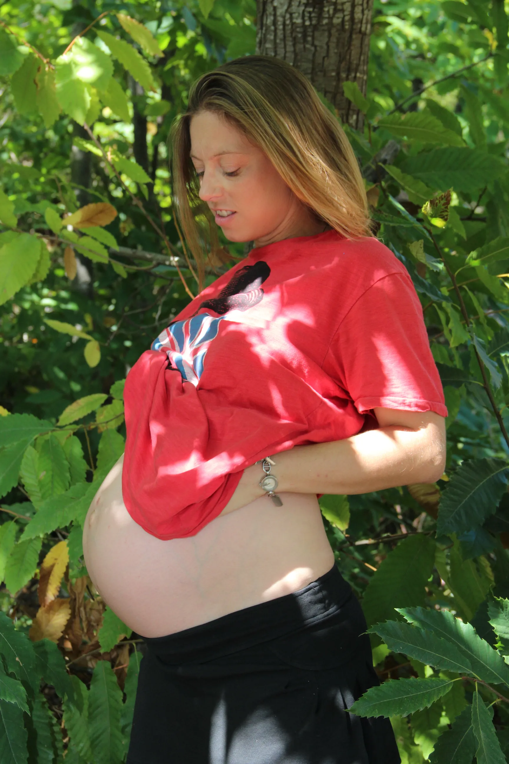 Pregnant belly next door 💋💦