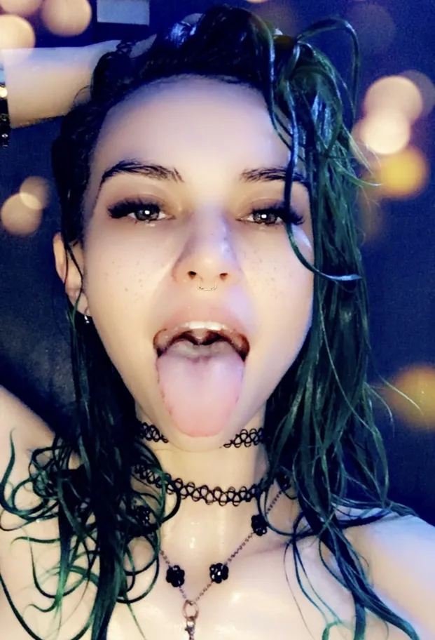 Nikki Rain ☔️