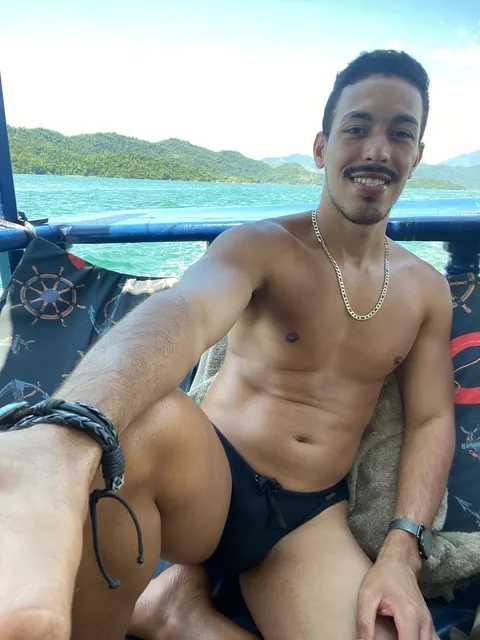 👉 LUCCAS MELO 👉 ONLYFANS + VIDEOS +18